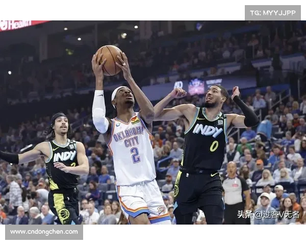 NBA总冠军争夺战激烈升温 各队阵容再度升级 谁能最终问鼎荣耀 NBA总冠军争夺战激烈升温 各队阵容再度升级 谁能最终问鼎荣耀
